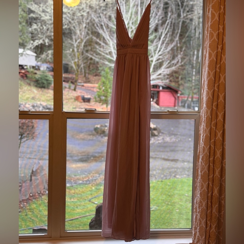 Lulu's Dress - Picture 2 of 6